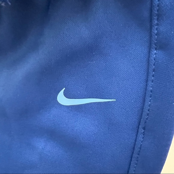 Nike track jacket & pants - Picture 6 of 6